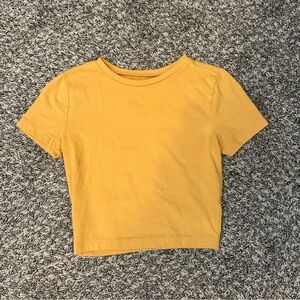 7/$20💚Women’s crop T-Shirt